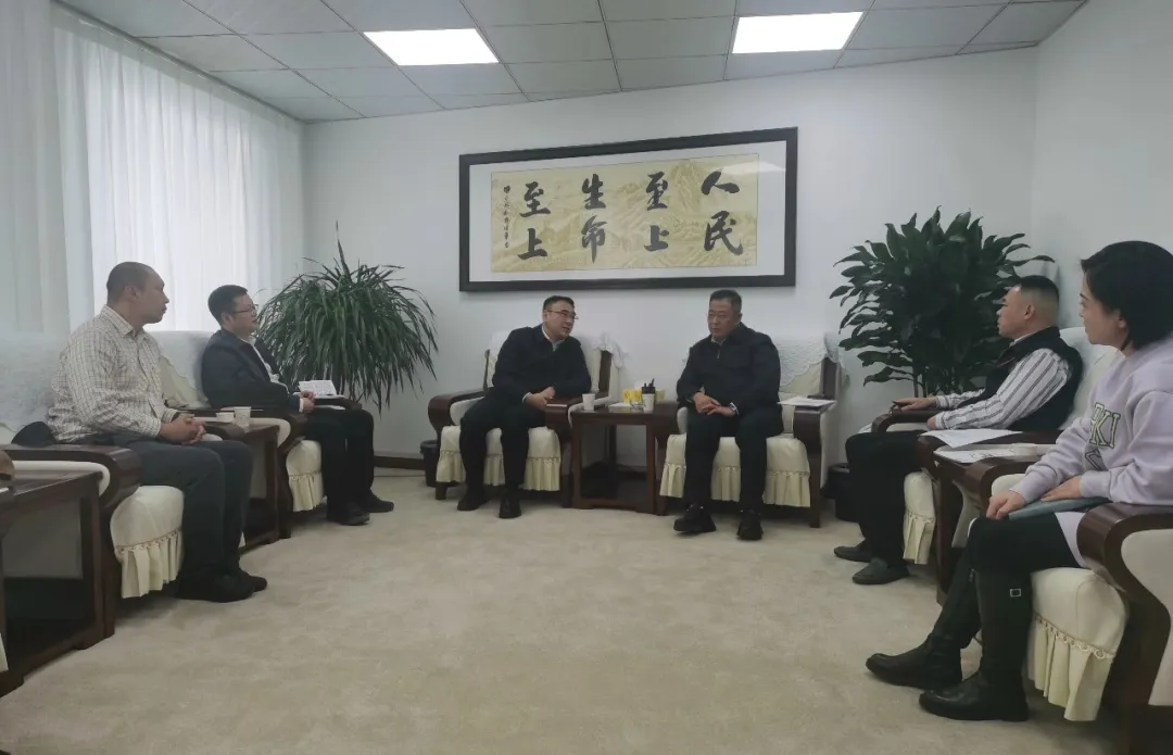 李忠军带队赴青海省应急管理厅走访调研