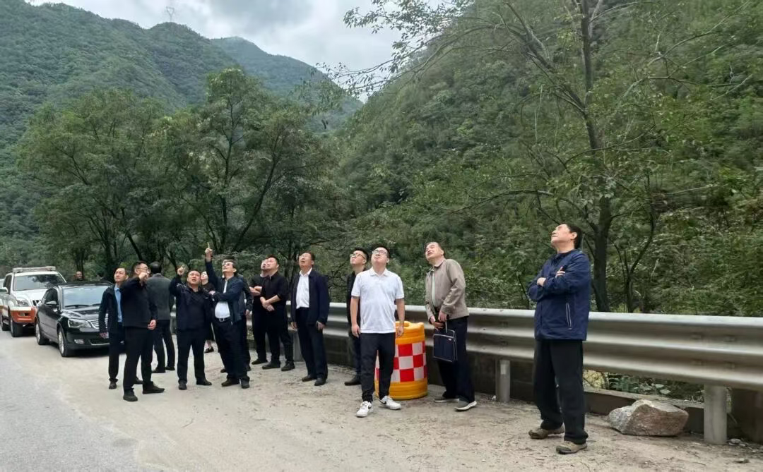 科技赋能筑牢公路安全防线 ｜ 我公司建设的公路沿线高边坡自动化监测项目通过验收